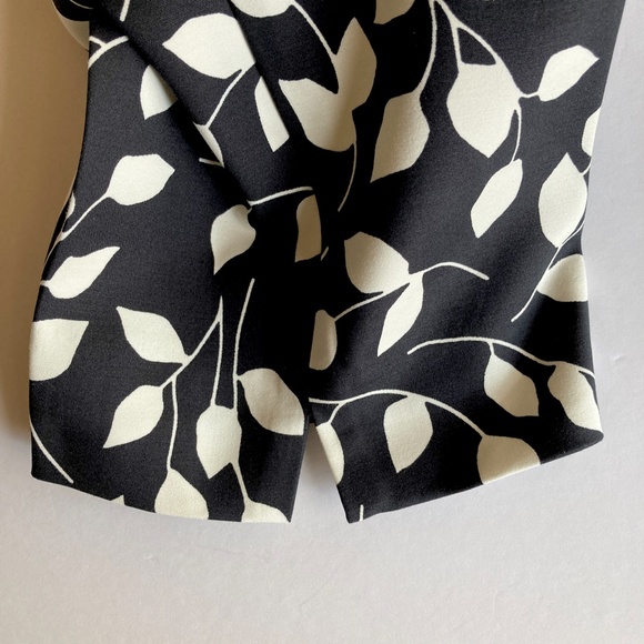 NWT Talbots Hampshire Pants Curvy Fit 8P Ankle Length Black Ivory Leaf Print - Picture 11 of 14